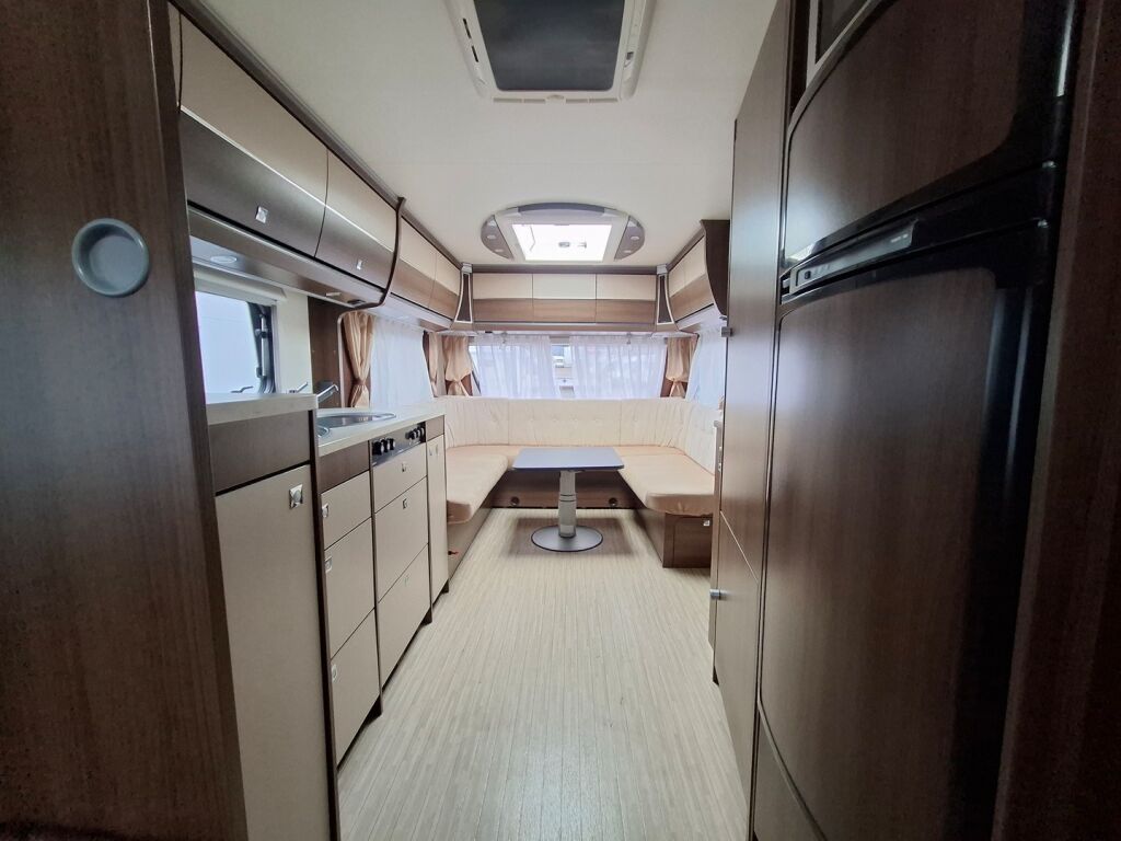 Dethleffs Beduin 2012 Valkoinen