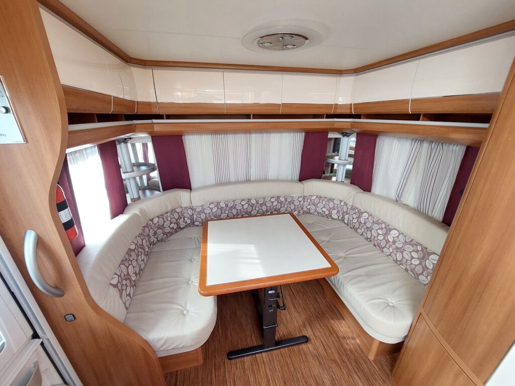 Hobby 560 2013 Valkoinen