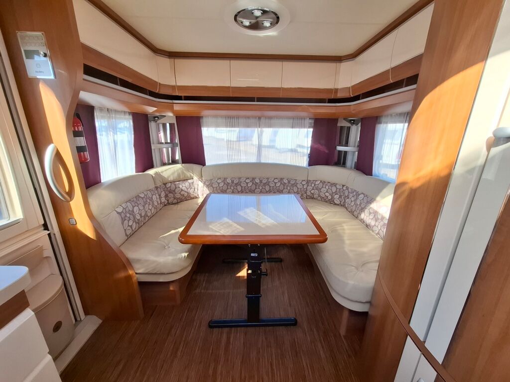 Hobby 560 2013 Valkoinen