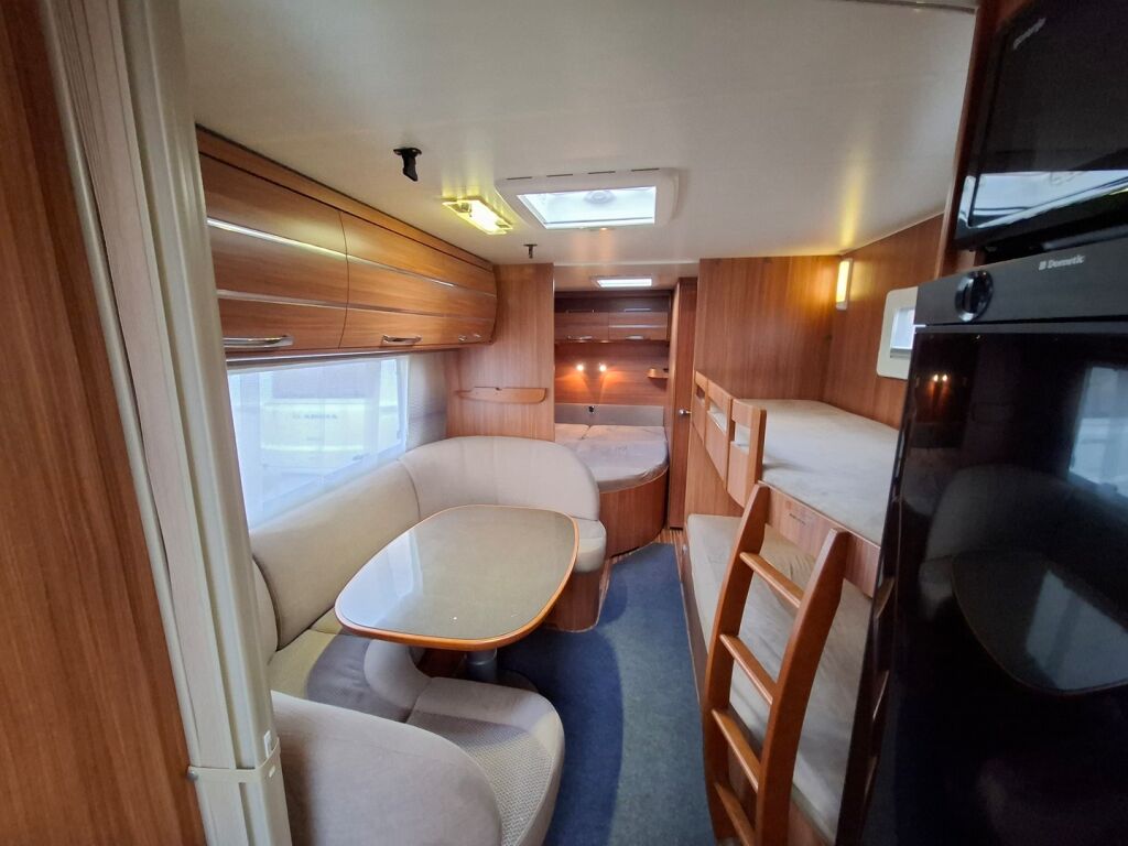 Adria ALPINA 2014 Valkoinen