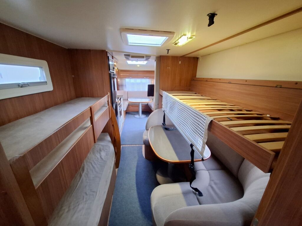 Adria ALPINA 2014 Valkoinen