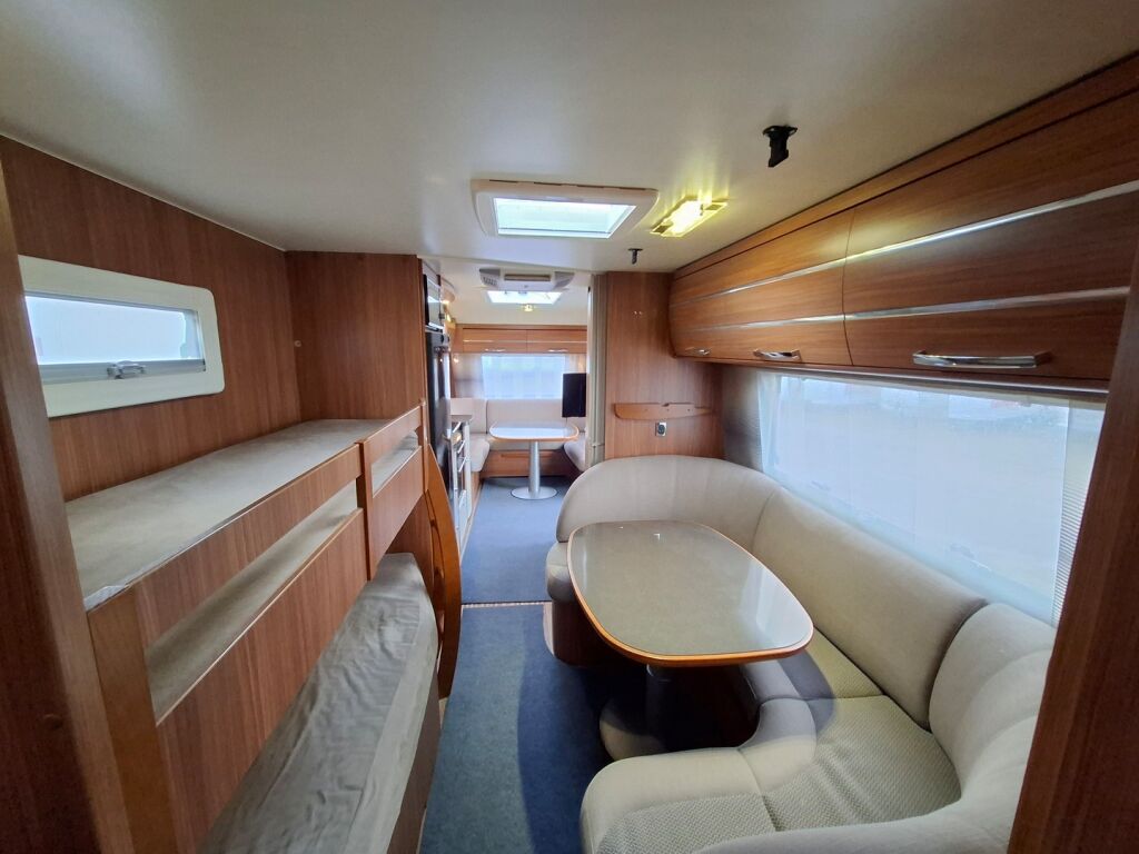 Adria ALPINA 2014 Valkoinen