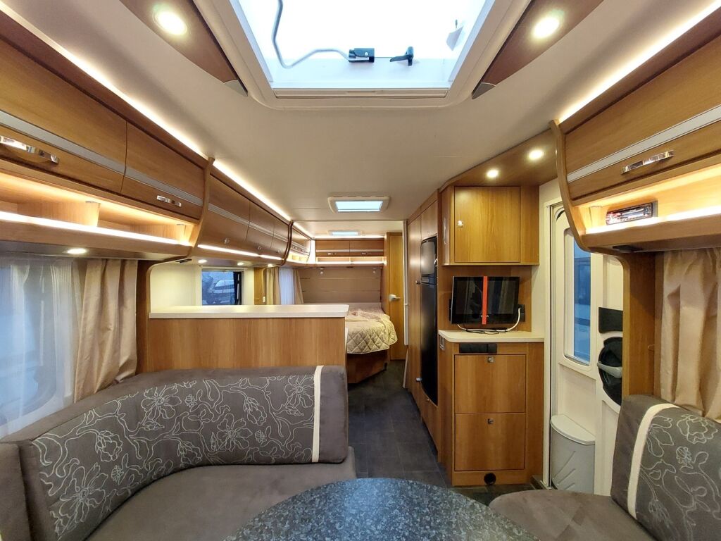 Dethleffs Nomad 2014 Harmaa