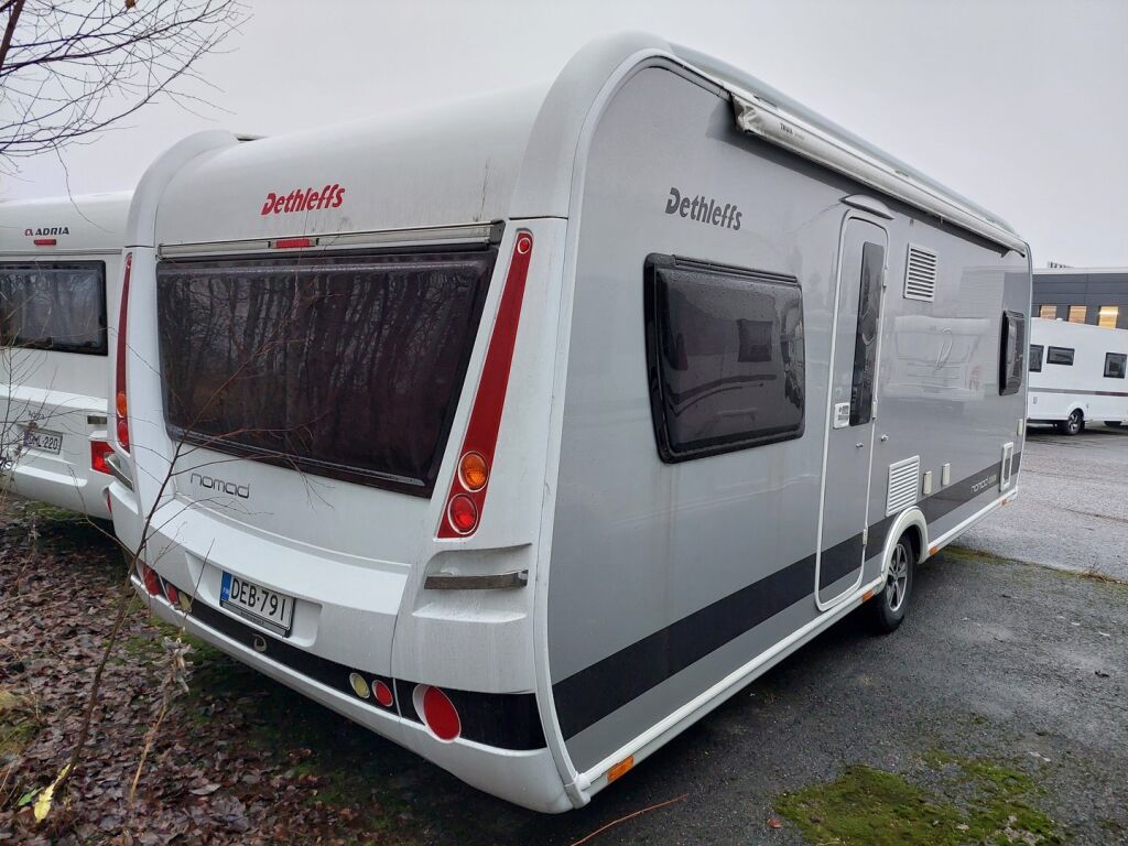 Dethleffs Nomad 2014 Harmaa