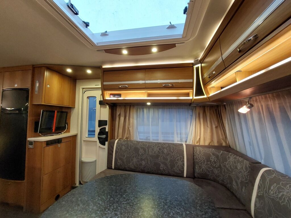 Dethleffs Nomad 2014 Harmaa