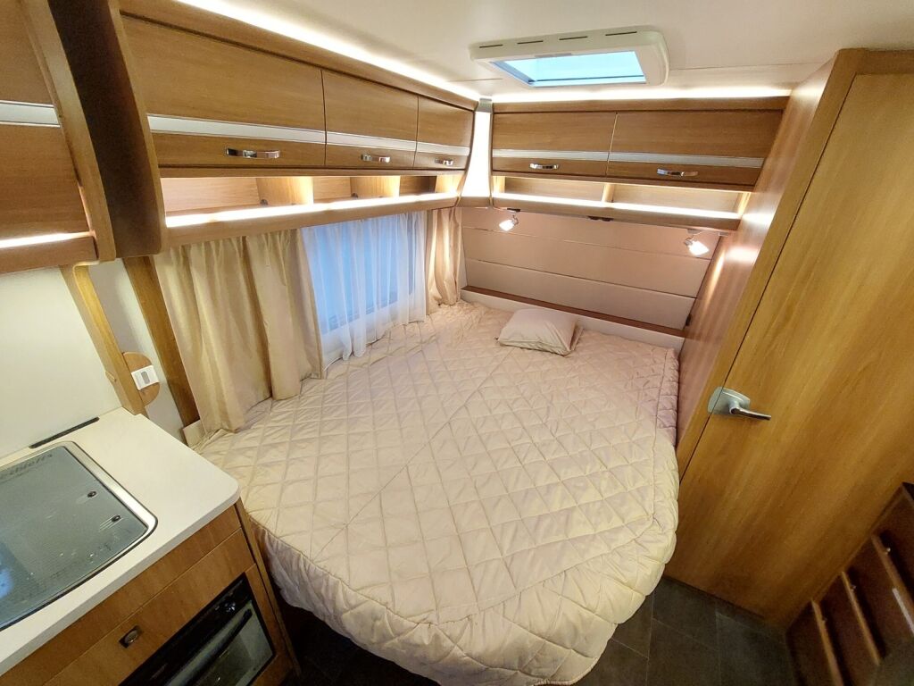 Dethleffs Nomad 2014 Harmaa