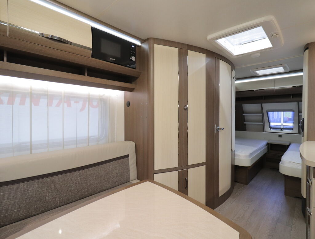 Hobby PRESTIGE 2015 PN U1