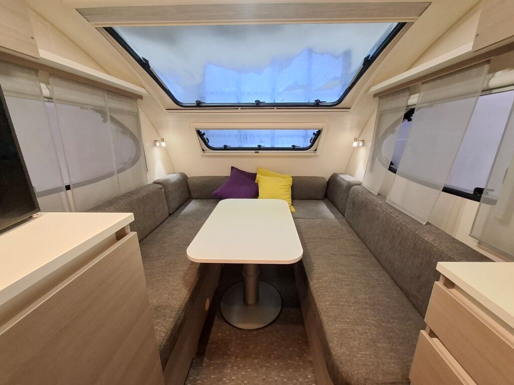 Adria Action 2017 Valkoinen