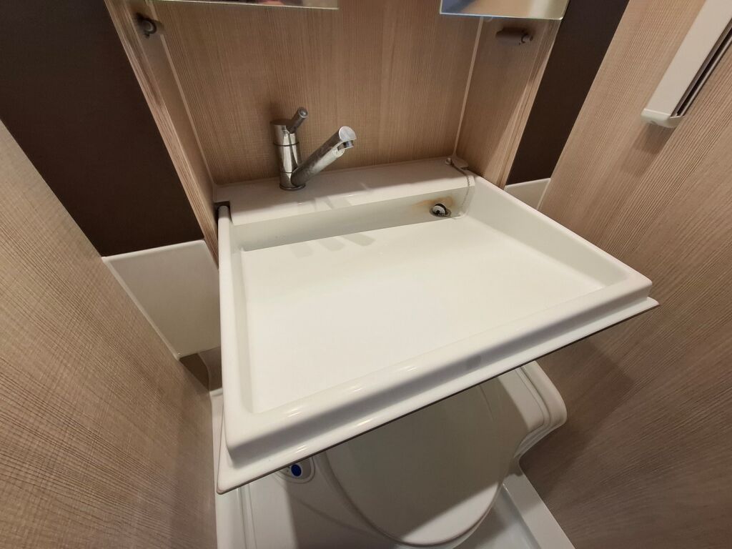 Adria Action 2017 Valkoinen