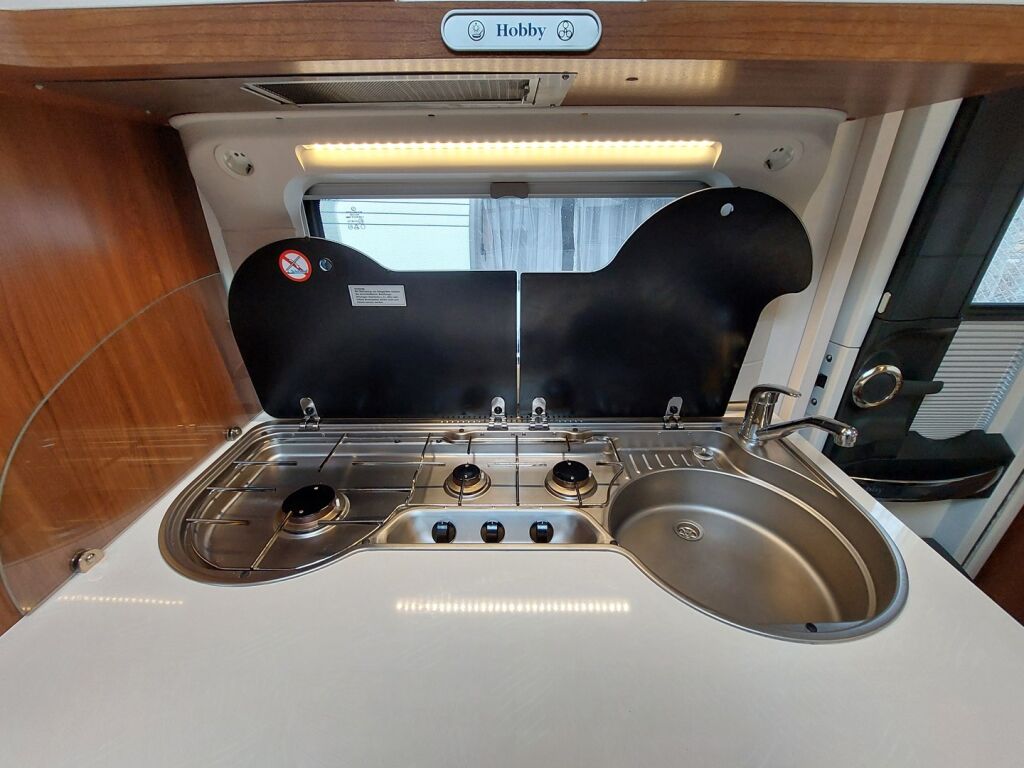 Hobby Excellent 2017 Valkoinen