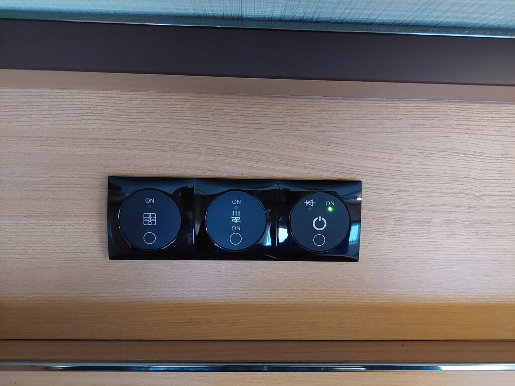 LMC Style 2018 Valkoinen