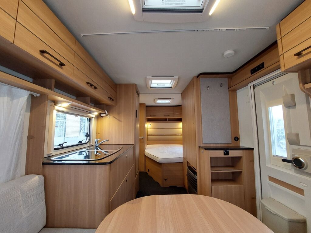 LMC Style 2018 Valkoinen