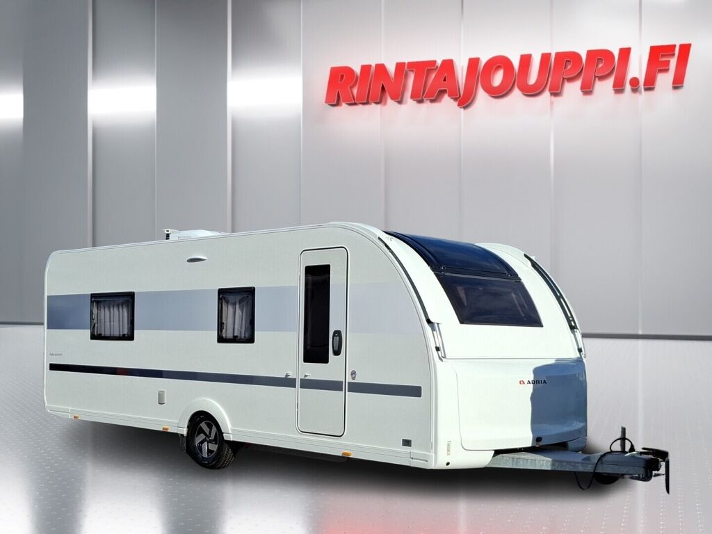 Adria Adora 2022 Valkoinen