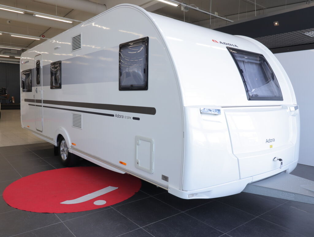 Adria Adora 2020 Valkoinen