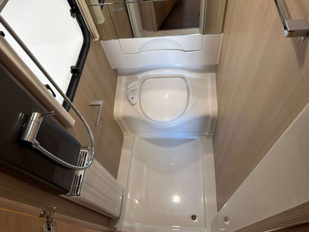 Adria Adora 2020 