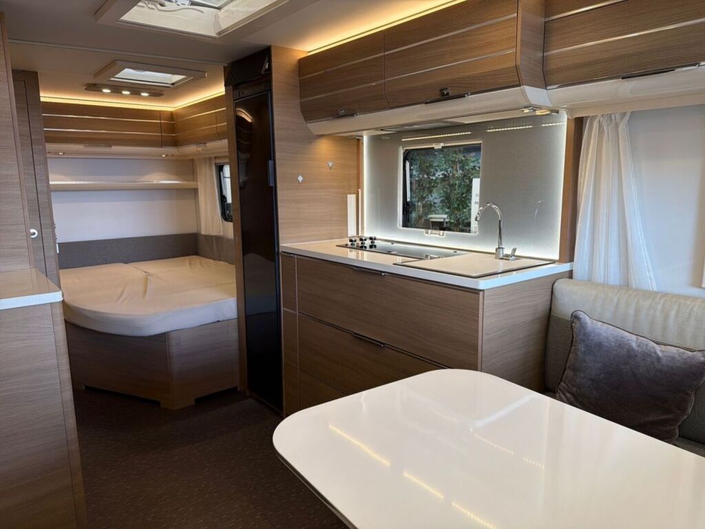 Adria Adora 2020 