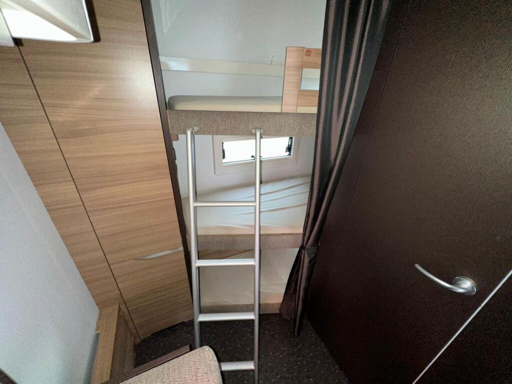 Adria Alpina 2019 Valkoinen