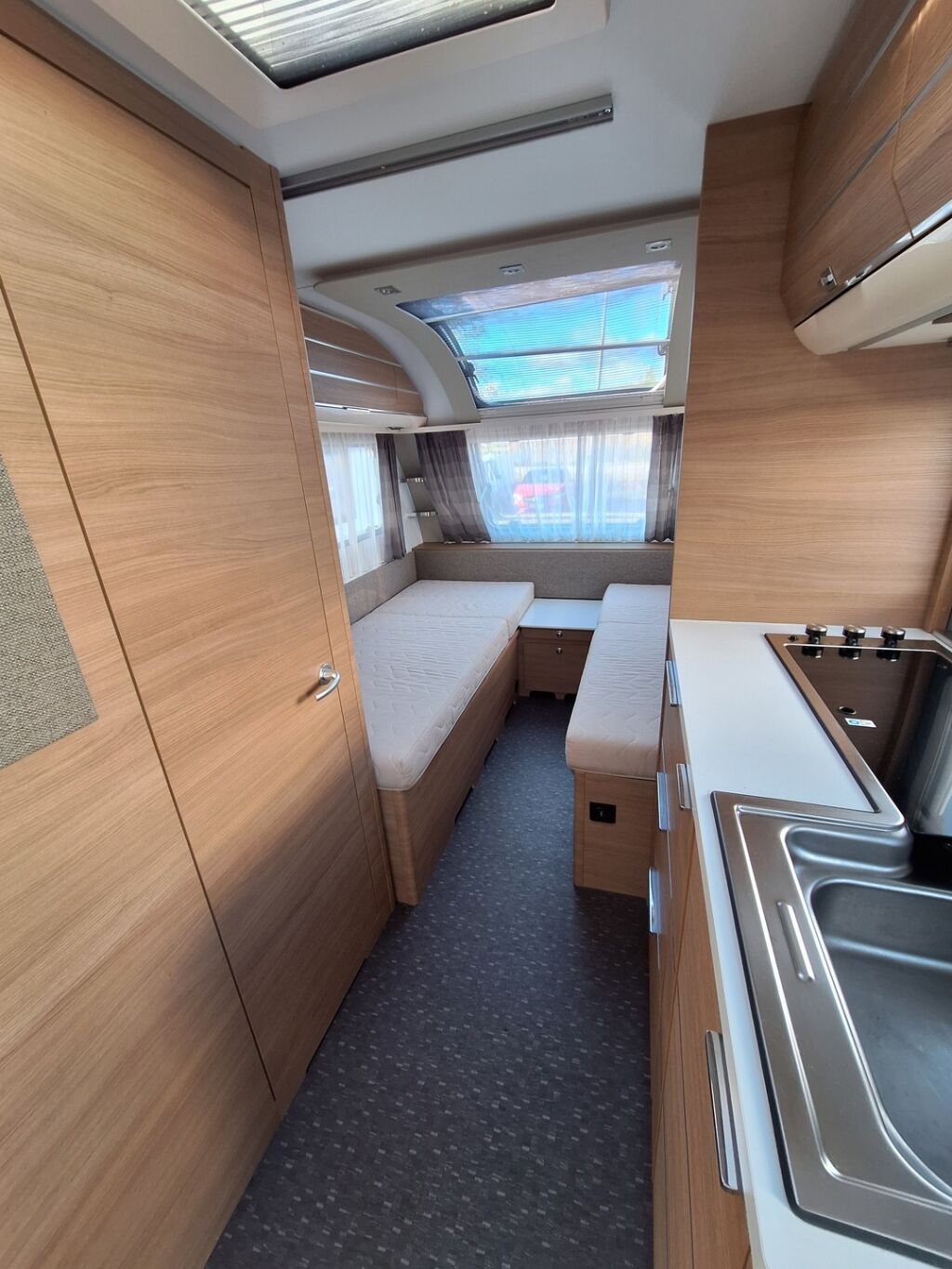 Adria Adora 2020 Valkoinen