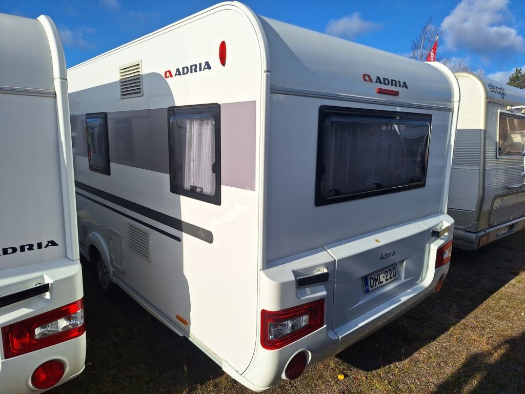 Adria Adora 2020 Valkoinen