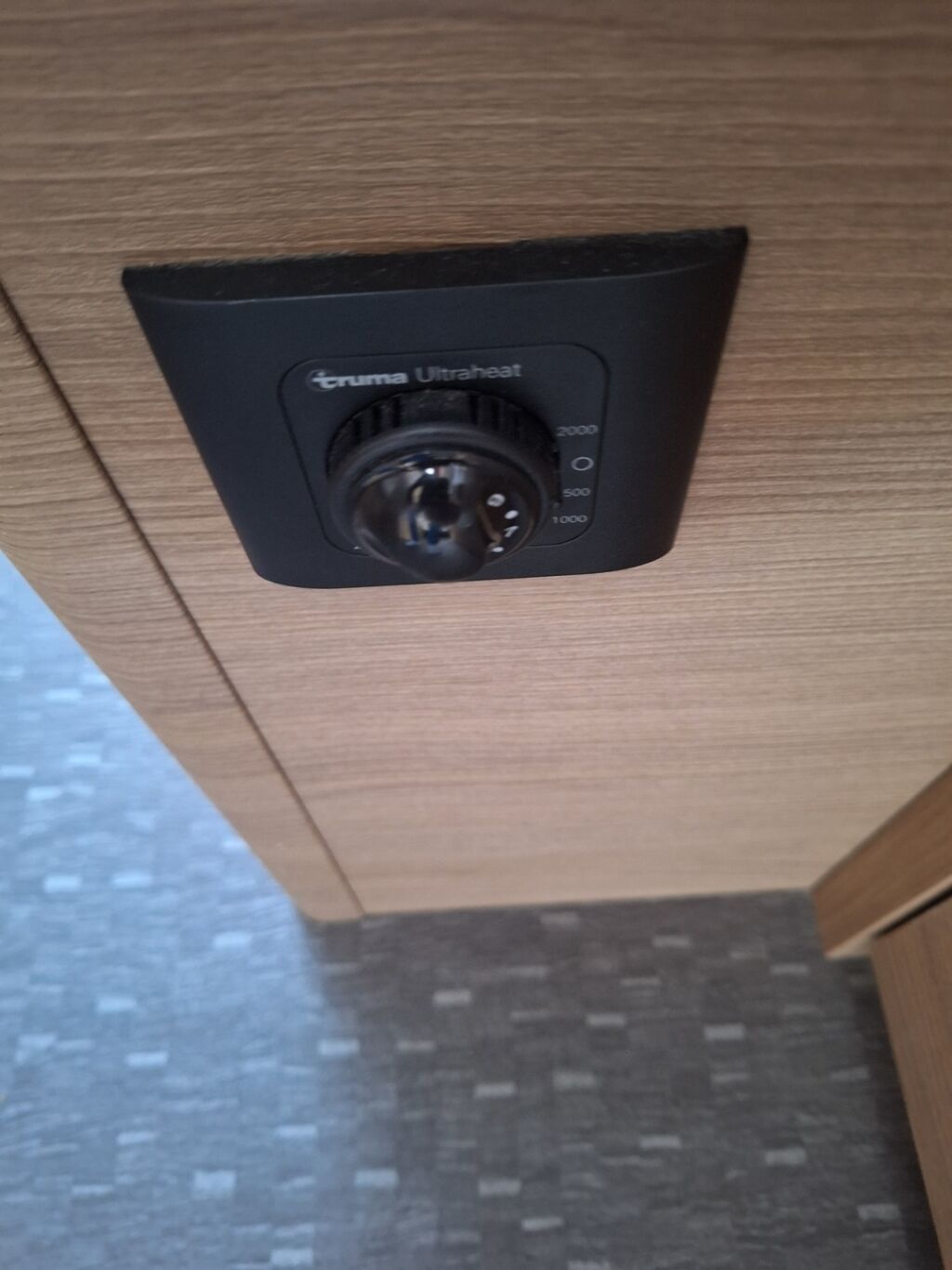 Adria Adora 2020 Valkoinen