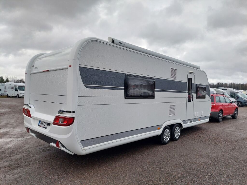 Hobby Prestige 2021 Valkoinen