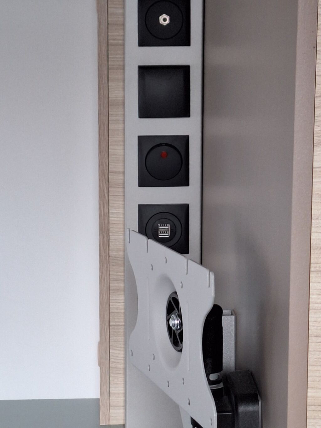 Adria Altea 2021 Valkoinen