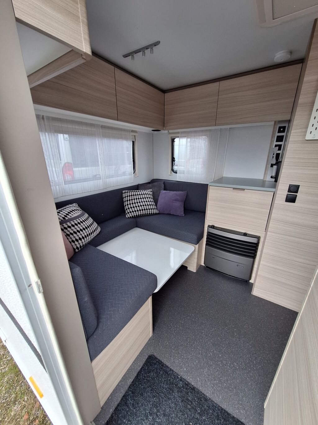 Adria Altea 2021 Valkoinen