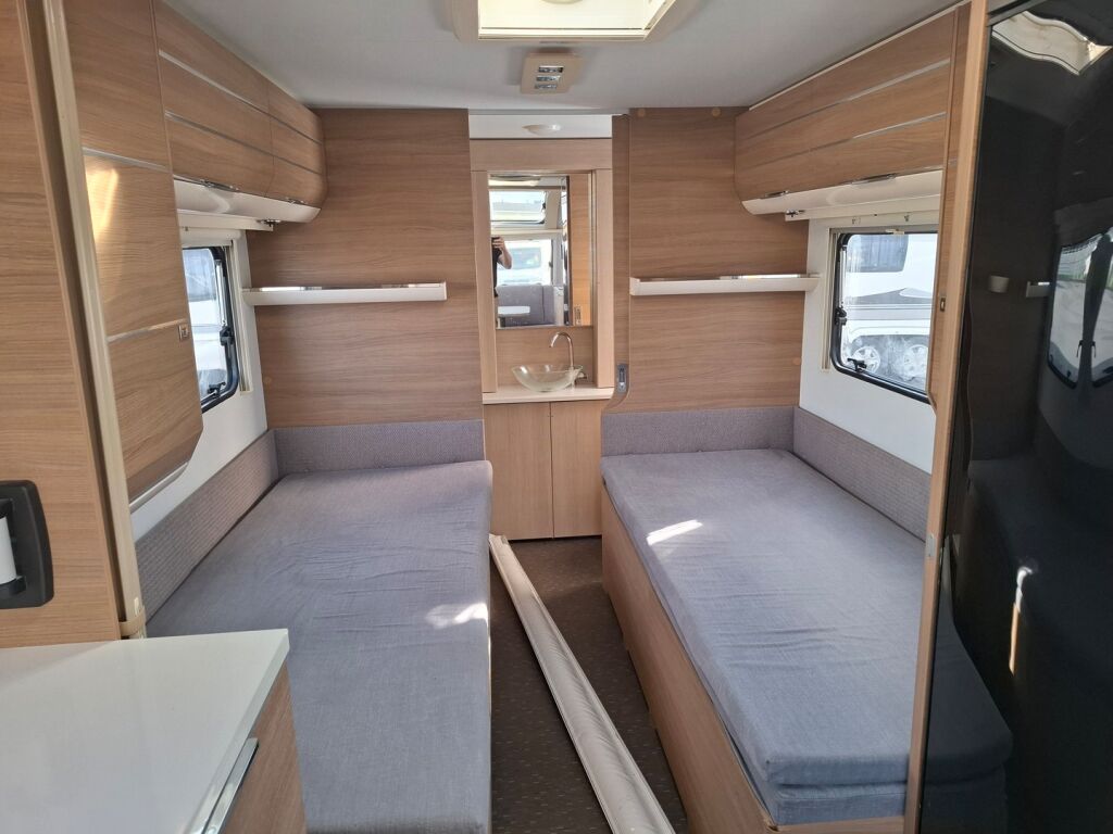 Adria Adora 2016 