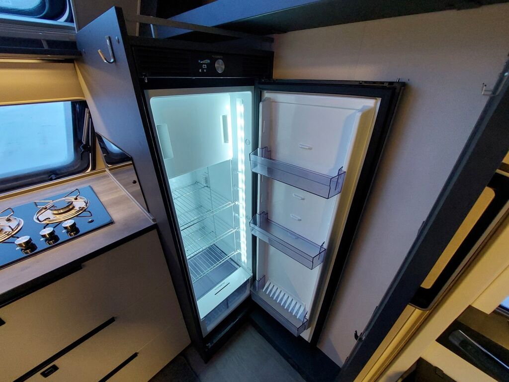 Hobby Maxia 2022 Valkoinen