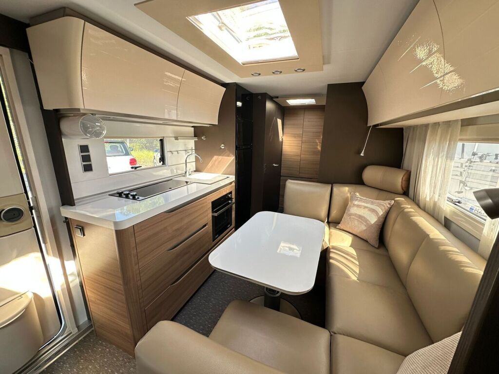 Adria Alpina 2017 Valkoinen