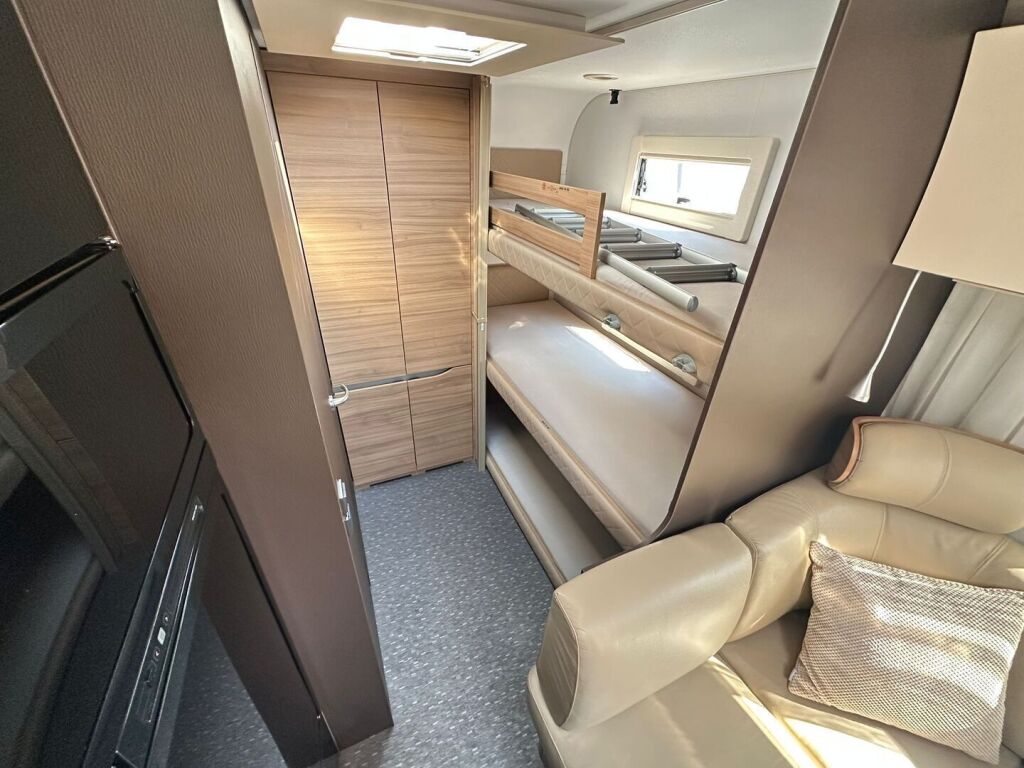 Adria Alpina 2017 Valkoinen