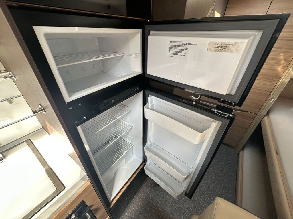 Adria Alpina 2017 Valkoinen