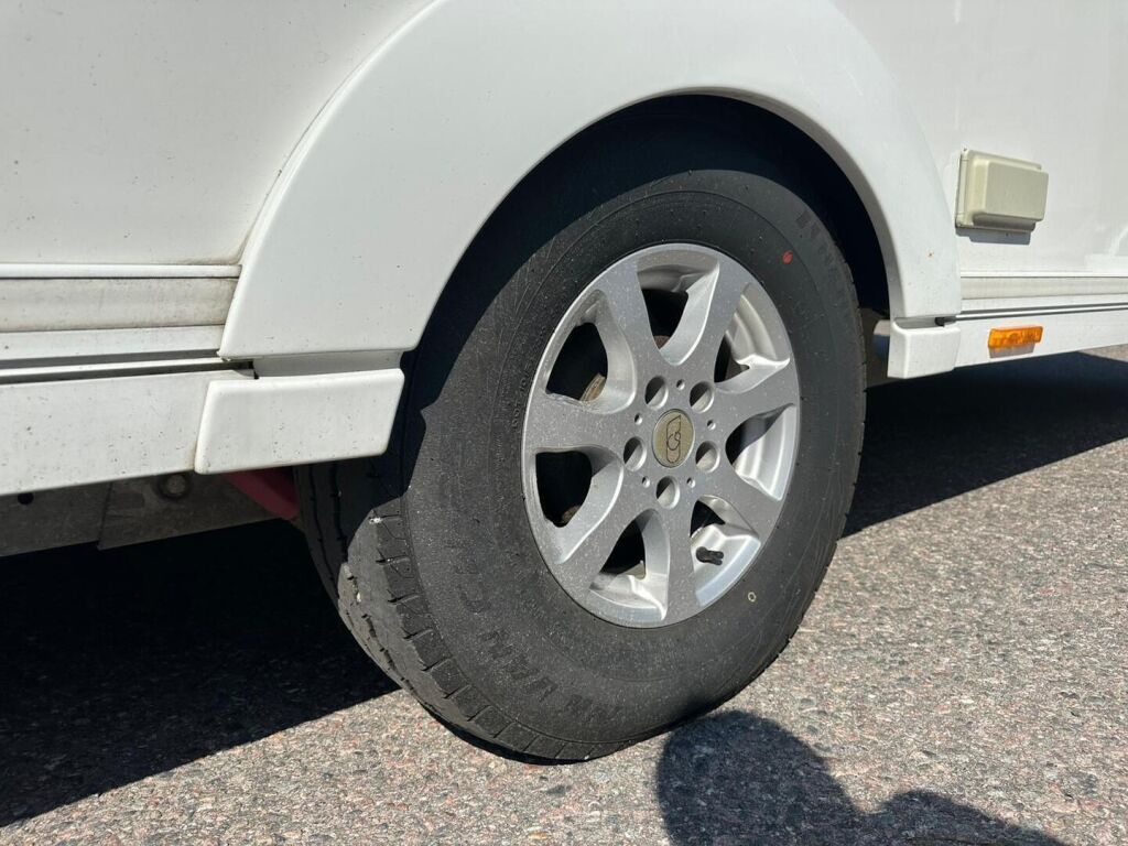 Adria Alpina 2017 Valkoinen