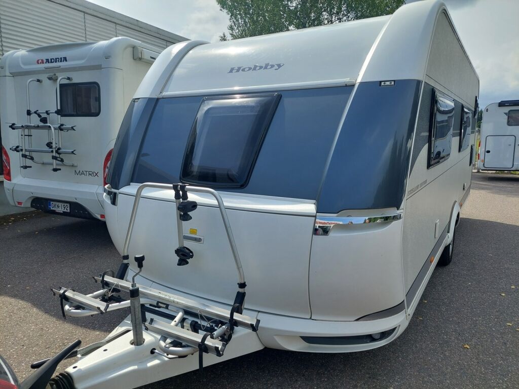 Hobby 560 2023 Valkoinen