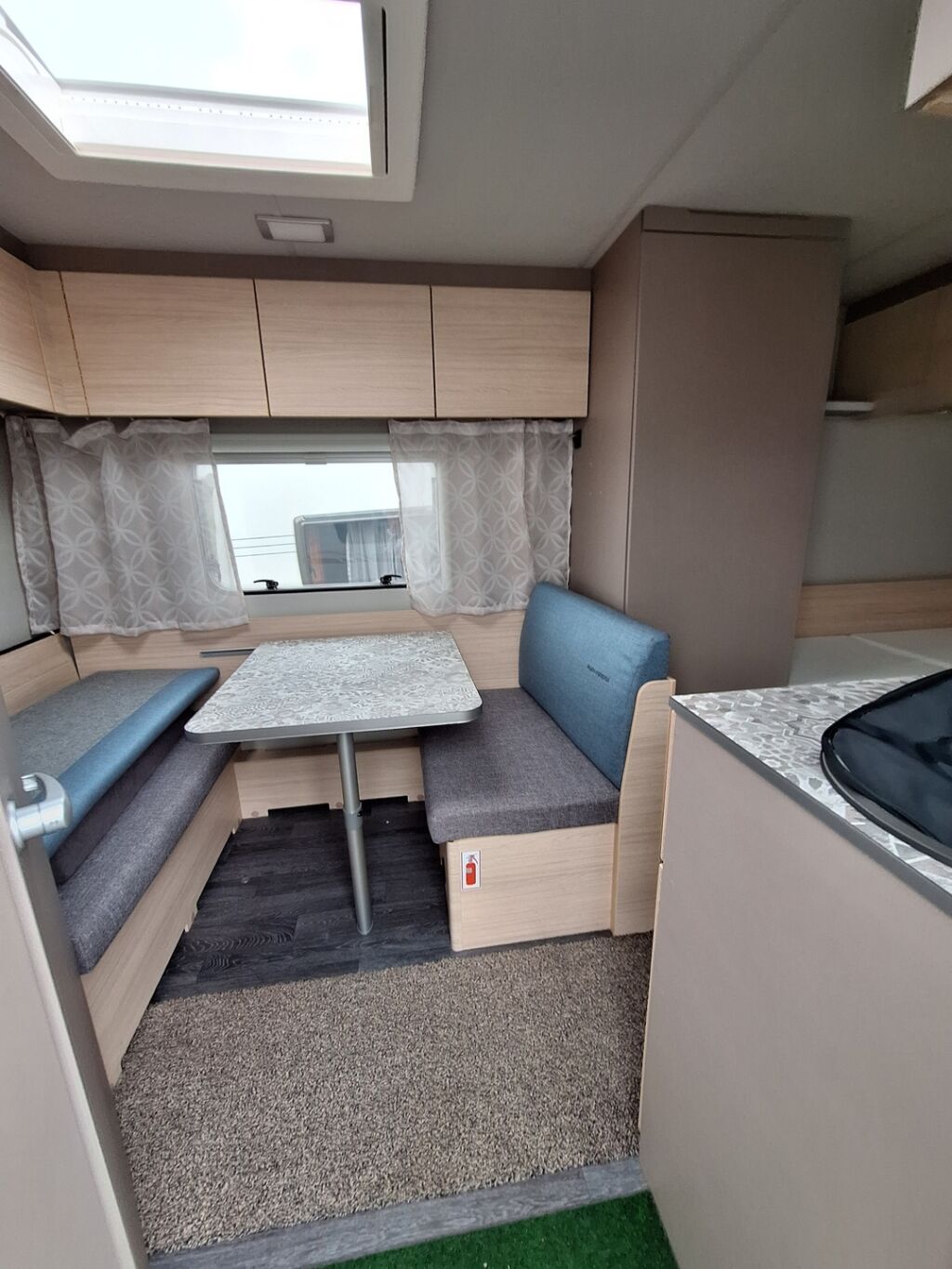 Weinsberg CaraCito 2023 Valkoinen