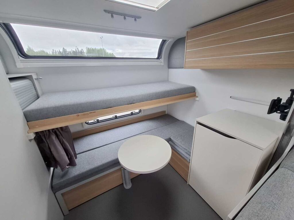 Adria Adora 2023 Valkoinen