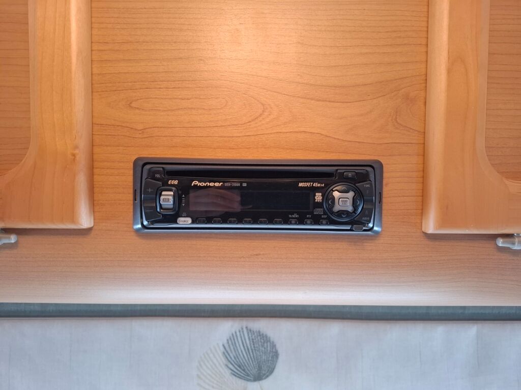 Kabe SMARAGD 2005 Valkoinen