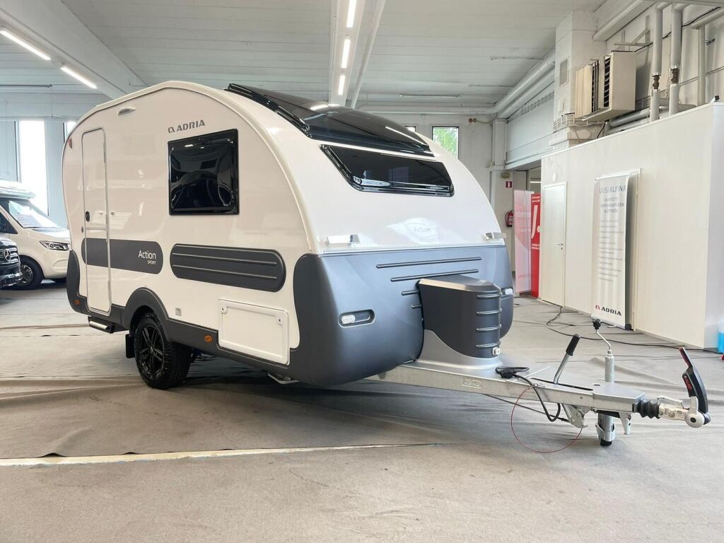 Adria ACTION 2024 Valkoinen