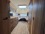 Kabe Onyx 2025 Valkoinen