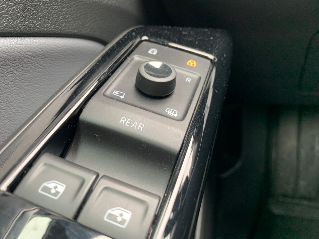 Volkswagen ID.4 2022 Harmaa