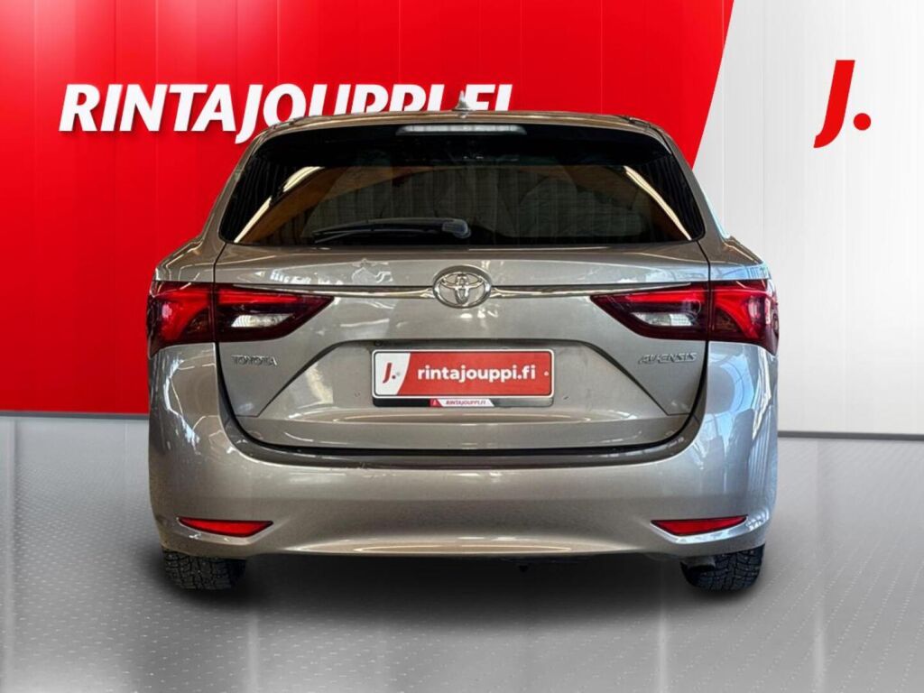 Toyota Avensis 2015 Harmaa
