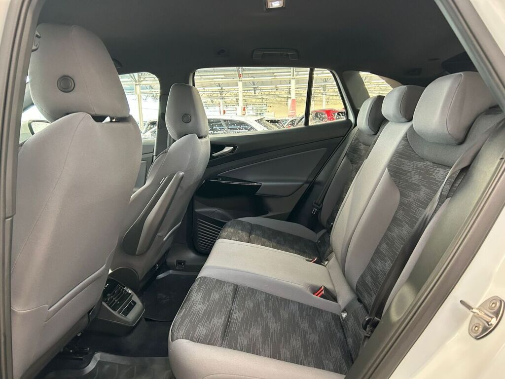 Volkswagen ID.4 2023 