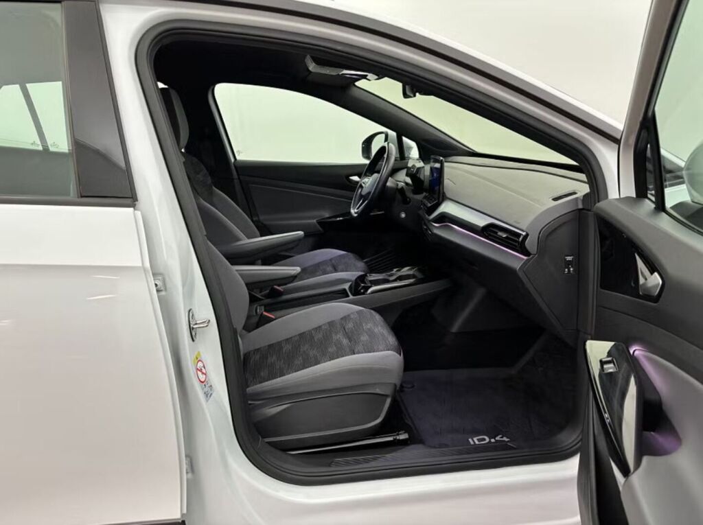 Volkswagen ID.4 2023 