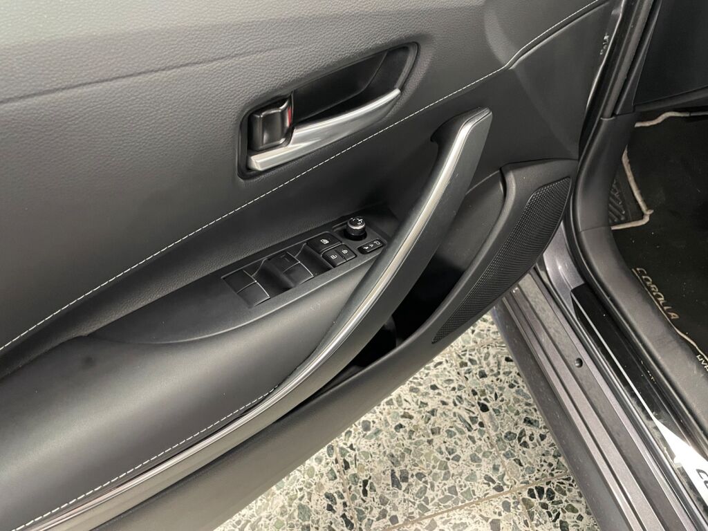 Toyota COROLLA 2024 