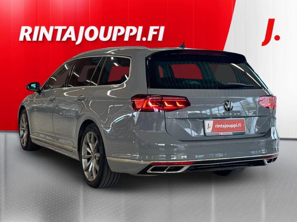 Volkswagen Passat 2022 Harmaa (Moonstone Grey)