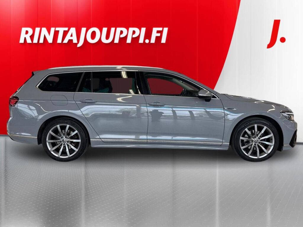 Volkswagen Passat 2022 Harmaa (Moonstone Grey)