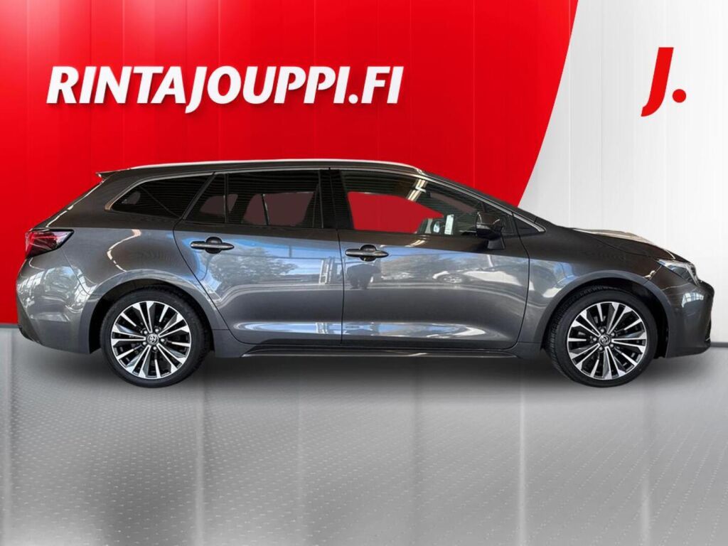Toyota Corolla 2023, photo 7/26