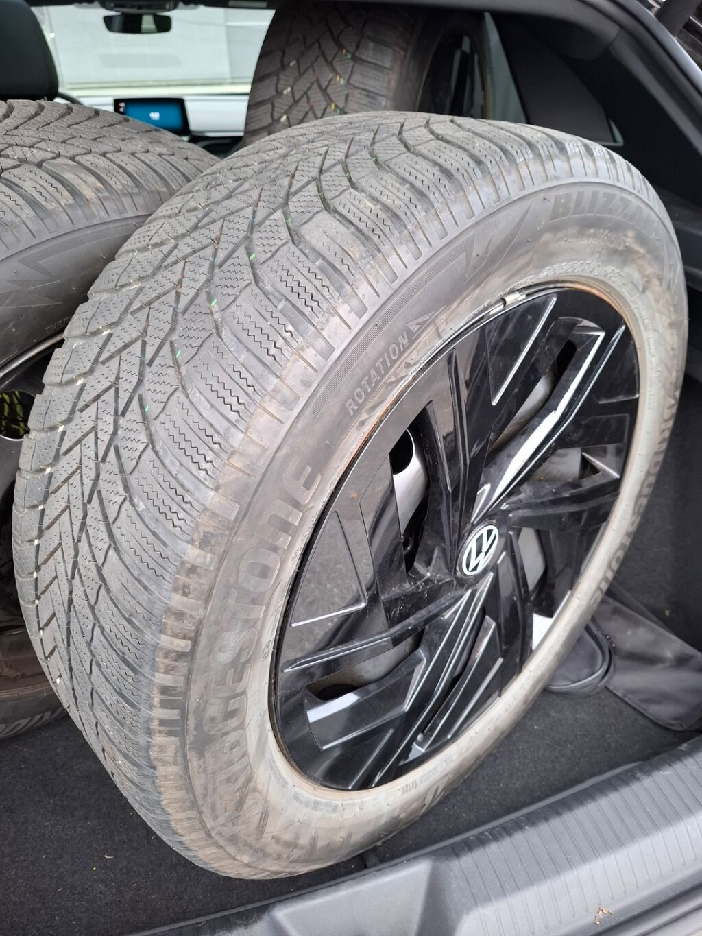 Volkswagen ID.4 GTX 4MOTION, akku 77 kWh 2023, bild 8/8