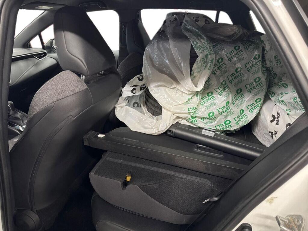 Toyota Corolla 2021 Valkoinen