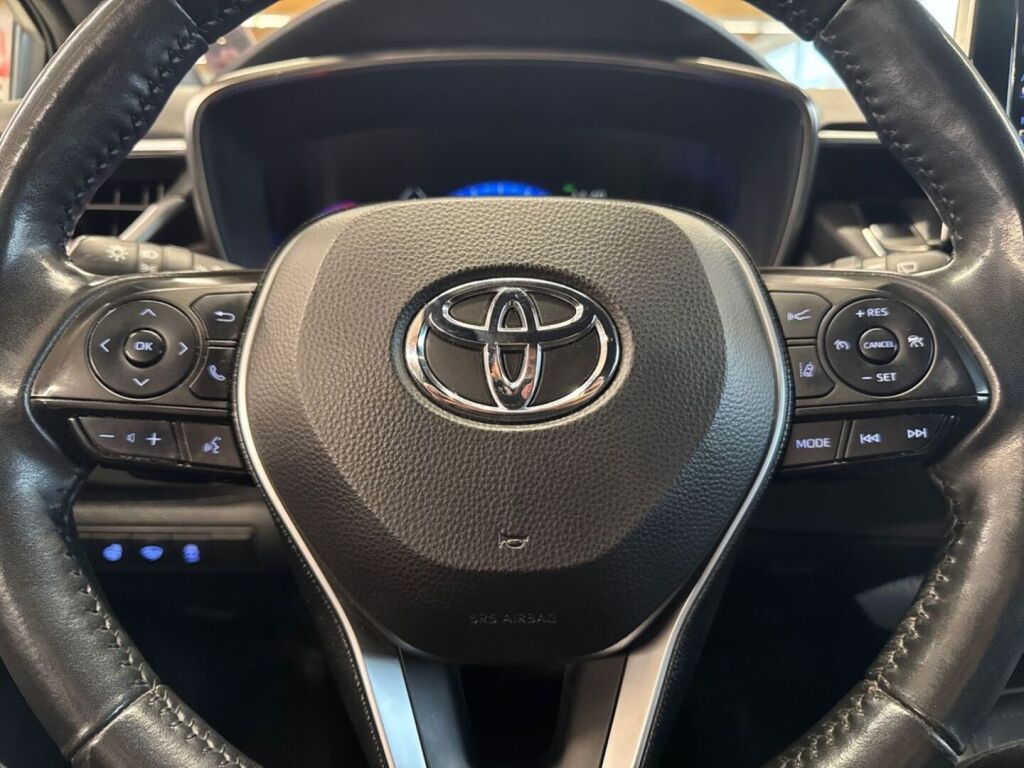 Toyota Corolla 2021 Valkoinen